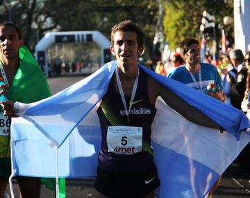 Luis Molina terminó cuarto en los 42 k de Buenos aires y clasificó a Río 2016