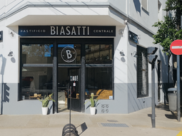 El rincón de la Ciudad que enamora con pastas y pastelería italiana