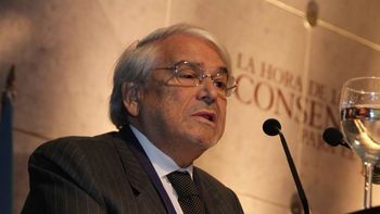 nuevo titular de la uia: hay que mejorar la competitividad nuevo titular de la uia: hay que mejorar la competitividad