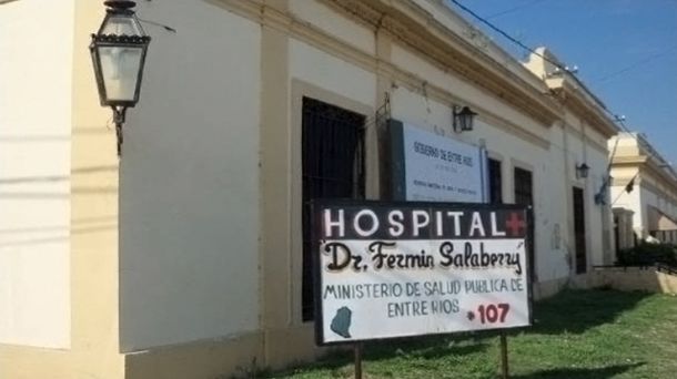 Insólito accidente: cayó a un pozo de 6 metros y salvó por un celular antiguo