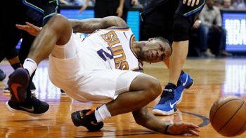 El momento exacto de la terrible lesión del base El momento exacto de la terrible lesión del base