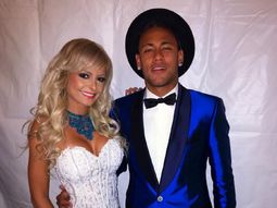 el futbol y la ufc, otra vez juntos: ¿neymar tiene nueva novia? el futbol y la ufc, otra vez juntos: ¿neymar tiene nueva novia?