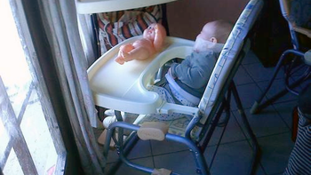 escandalo: amordazaron a un bebe en un jardin materno infantil escandalo: amordazaron a un bebe en un jardin materno infantil