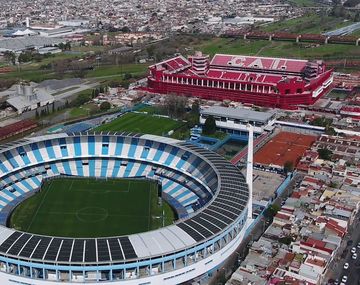 El cruce de chicanas entre Racing e Independiente por los títulos oficiales