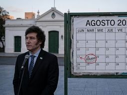 La inusitada decisión del Gobierno con el feriado de agosto tras una coincidencia clave: ¿hay finde largo?