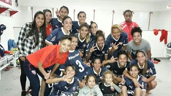 Las chicas del fútbol del Rojo celebran el triunfo y el golazo Las chicas del fútbol del Rojo celebran el triunfo y el golazo