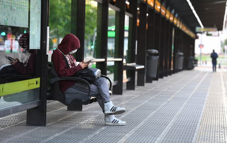 Los trabajadores exceptuados deberán volver a empadronarse para poder circular