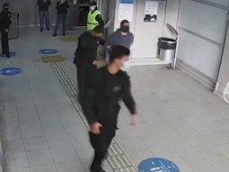 insolito robo: se llevo una canilla de bano de una estacion de tren y quedo detenido insolito robo: se llevo una canilla de bano de una estacion de tren y quedo detenido