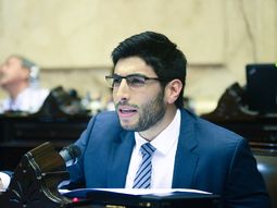 Facundo Moyano reveló que su viaje a Madrid se lo pagó el Sindicato de Peajes Facundo Moyano reveló que su viaje a Madrid se lo pagó el Sindicato de Peajes