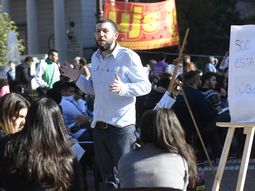 Clases públicas en Plaza de Mayo