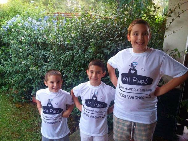 Mi papá es un héroe: el homenaje a los 44 del ARA San Juan que le piden a la Selección