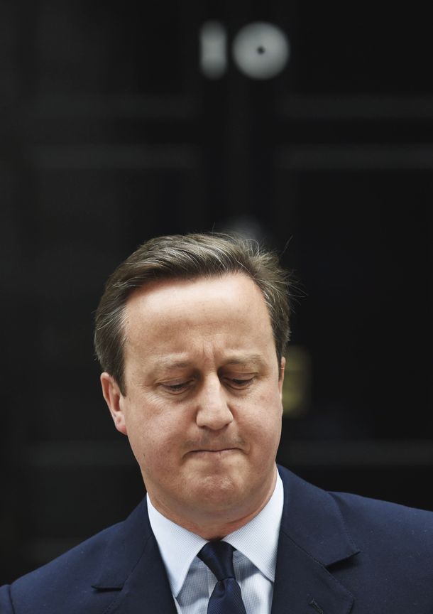 Tras el Brexit, renunció el primer ministro británico David Cameron