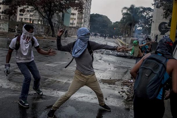 Venezuela: otras dos personas murieron en incidentes durante protestas