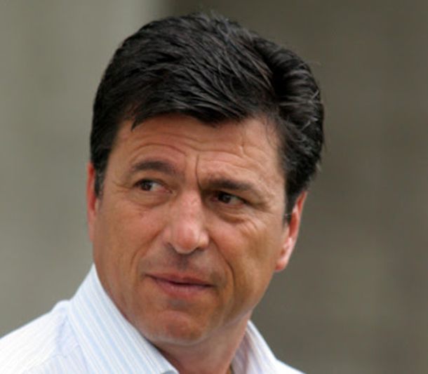 Problemas para Passarella: aprobaron la querella y podría ir preso por administración fraudulenta