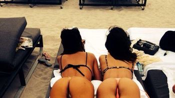 De izquierda a derecha: Karina Jelinek y Paz Cornú De izquierda a derecha: Karina Jelinek y Paz Cornú