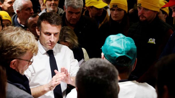 Emmanuel Macron discutió con agricultores franceses y les comunicó que no acompañará el acuerdo entre el Mercosur y la Unión Europea.