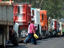 Nuevo paro nacional de transportistas. Nuevo paro nacional de transportistas.