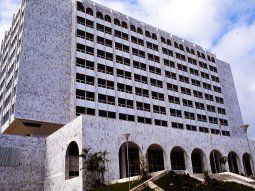 Amenaza de bomba en el juzgado que investiga a Edgardo Kueider