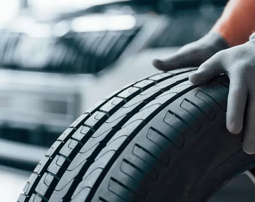 En qué supermercado y a qué monto se consiguen los neumaticos a buen precio