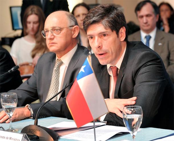 Abal Medina agradeció a Chile su apoyo por la Fragata