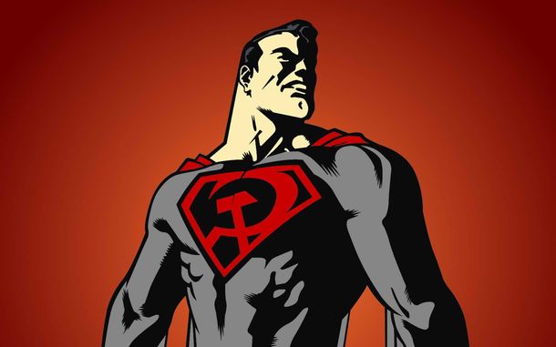 El Superman comunista causa furor en Rusia