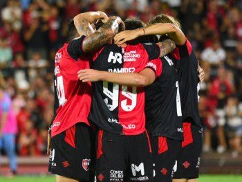 Copa de la Liga: Newells venció 1-0 a Begrano y es líder perfecto de la Zona 2