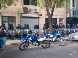 Así fue el enfrentamiento entre sindicalistas de Seguridad en pleno centro porteño