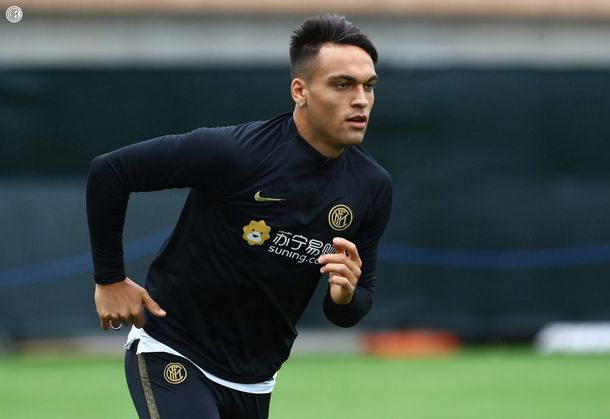 Con Lautaro Martínez, Inter visita a Napoli por la Copa Italia
