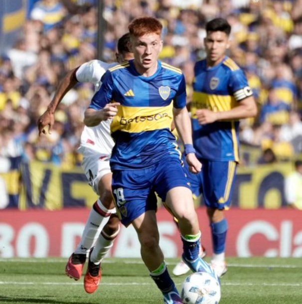 Sobre el final del partido, Boca le ganó 1-0 a Newells en La Bombonera