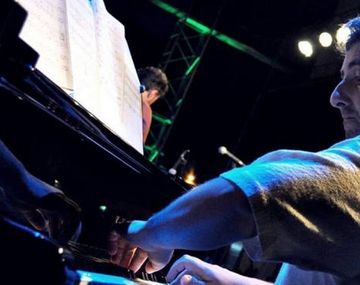 El médico que colaboró con la apropiación del nieto de Carlotto sigue en ejercicio