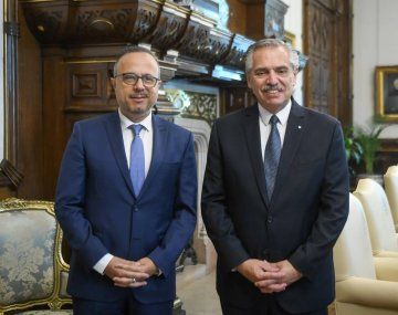 Renunció Antonio Aracre