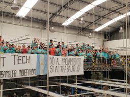 Trabajadores de Sport Tech - Crédito:&nbsp;ctanacional.org