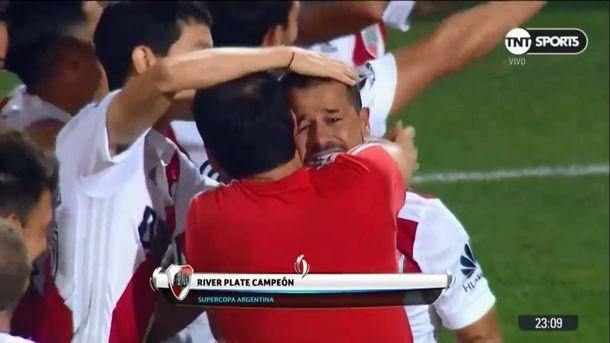 Regreso con título y emoción: las lágrimas de Mora tras el triunfo ante Boca