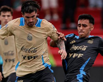 Por Bahía Blanca: la Selección Argentina mayor venció por 2-0 a la Sub 20 en un duelo solidario