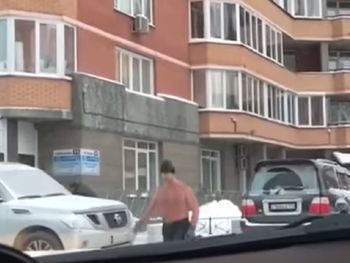 En cuero con frío polar