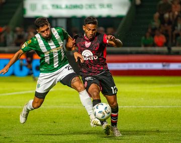 Instituto derrotó a Banfield en el Sur y sigue invicto