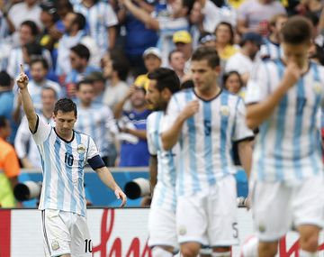 Argentina derrotó a un duro Nigeria gracias a Messi y mantiene el puntaje ideal