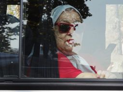 Las Madres de Plaza de Mayo hicieron su vuelta de los jueves arriba de una combi