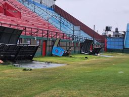 Los daños que sufrió el estadio de Arsenal luego de las fuertes tormentas