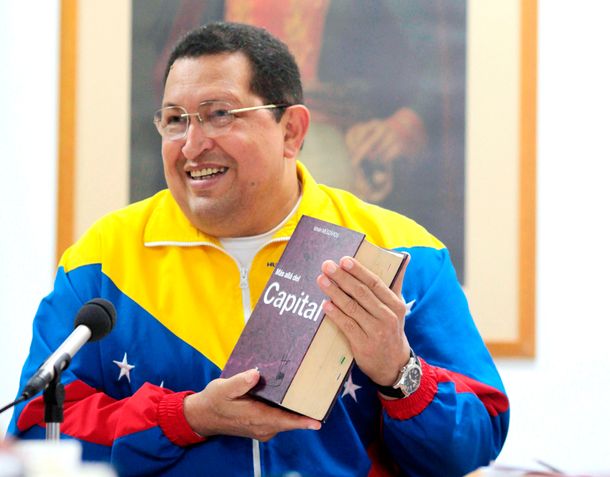 Chávez cierra las tiendas Zara por remarcar los precios