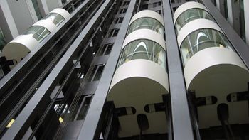 el ascensor mas rapido del mundo: hace 94 pisos en solo 43 segundos el ascensor mas rapido del mundo: hace 94 pisos en solo 43 segundos