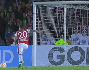 Déjà vu: el venezolano ya la había picado ante Huracán