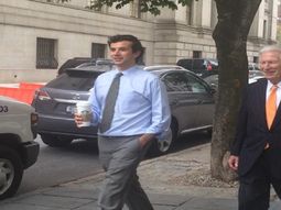 El mediador Daniel Pollack. @SilSterinPensel El mediador Daniel Pollack. @SilSterinPensel