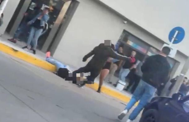 Quién era el hombre de 30 años asesinado a golpes a la salida de un boliche en Batán