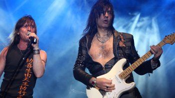 rata blanca festeja los 35 anos de magos, espadas y rosas rata blanca festeja los 35 anos de magos, espadas y rosas