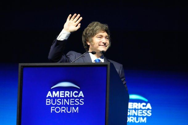 Javier Milei abrió el America Business Forum hablando de Lionel Messi: A veces puedo felicitar a un zurdo