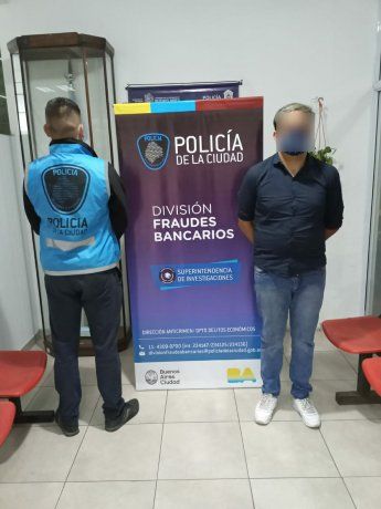 Detienen a una banda que estafó a más de ocho mil clientes bancarios