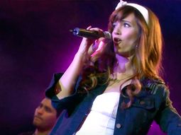 Siciliani interpreta a Nina y a Mara en la novela Siciliani interpreta a Nina y a Mara en la novela