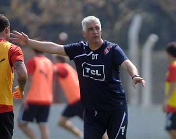 De Felippe evalúa qué hacer con los lesionados del Rojo