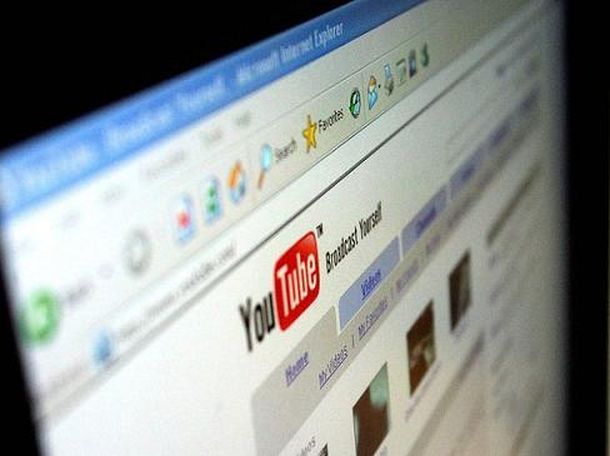 YoUTube